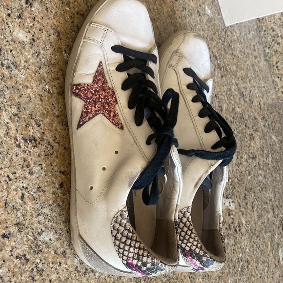 Golden Goose Tennis shoes!! - Picture 2 of 5